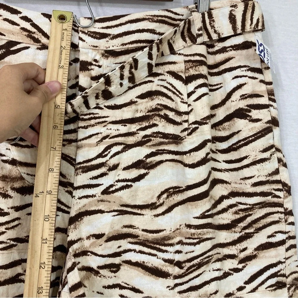 New INC International Concepts Brown Tan Linen Blend Belted Shorts size 14 - Picture 7 of 11